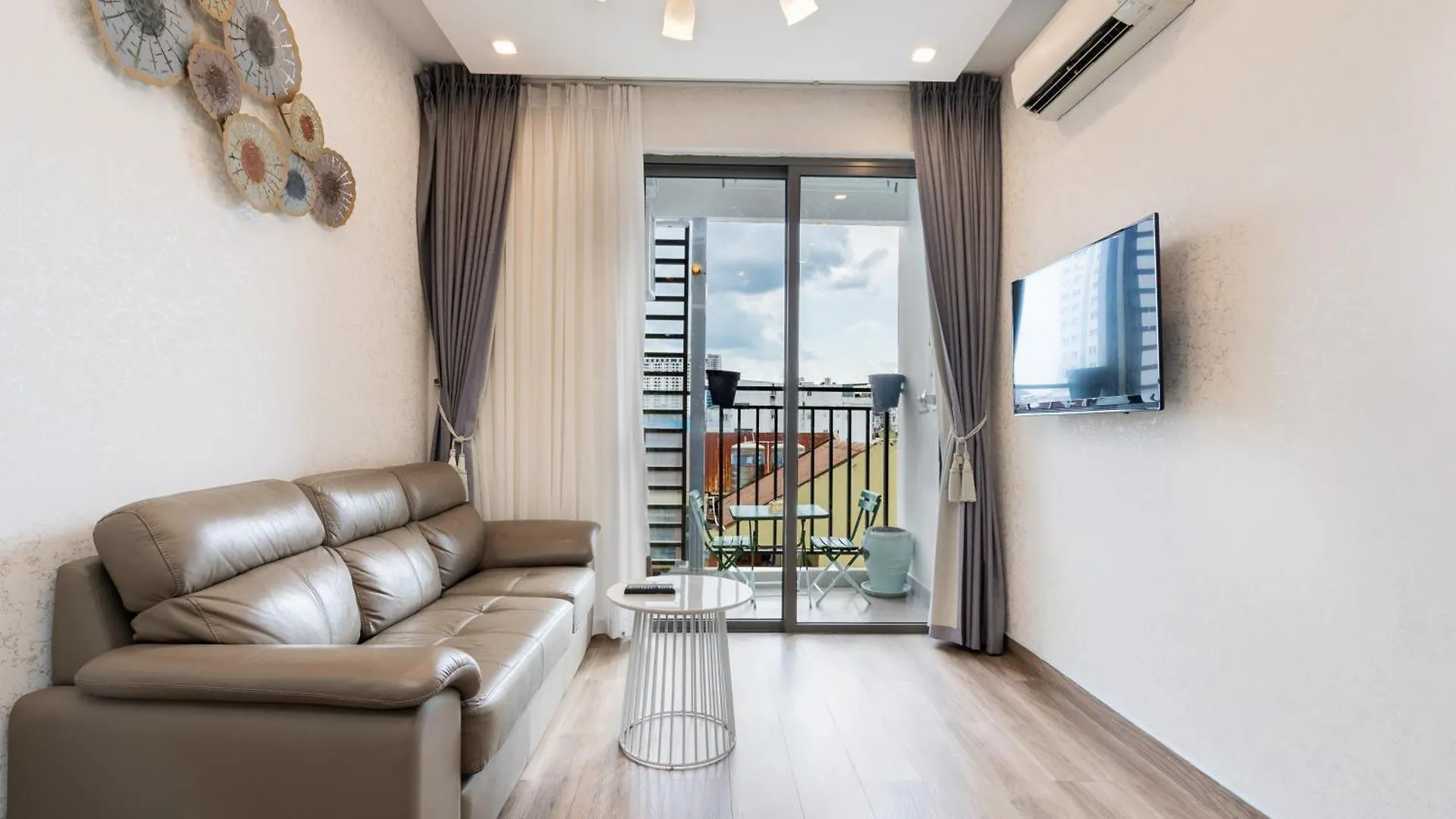 Double E Saigon Apartment In Rivergate Building Ho-Chi-Minh-Stadt Vietnam