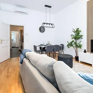 Orestaliving - Spacious 2br On The Danube Canal , Wien Österreich