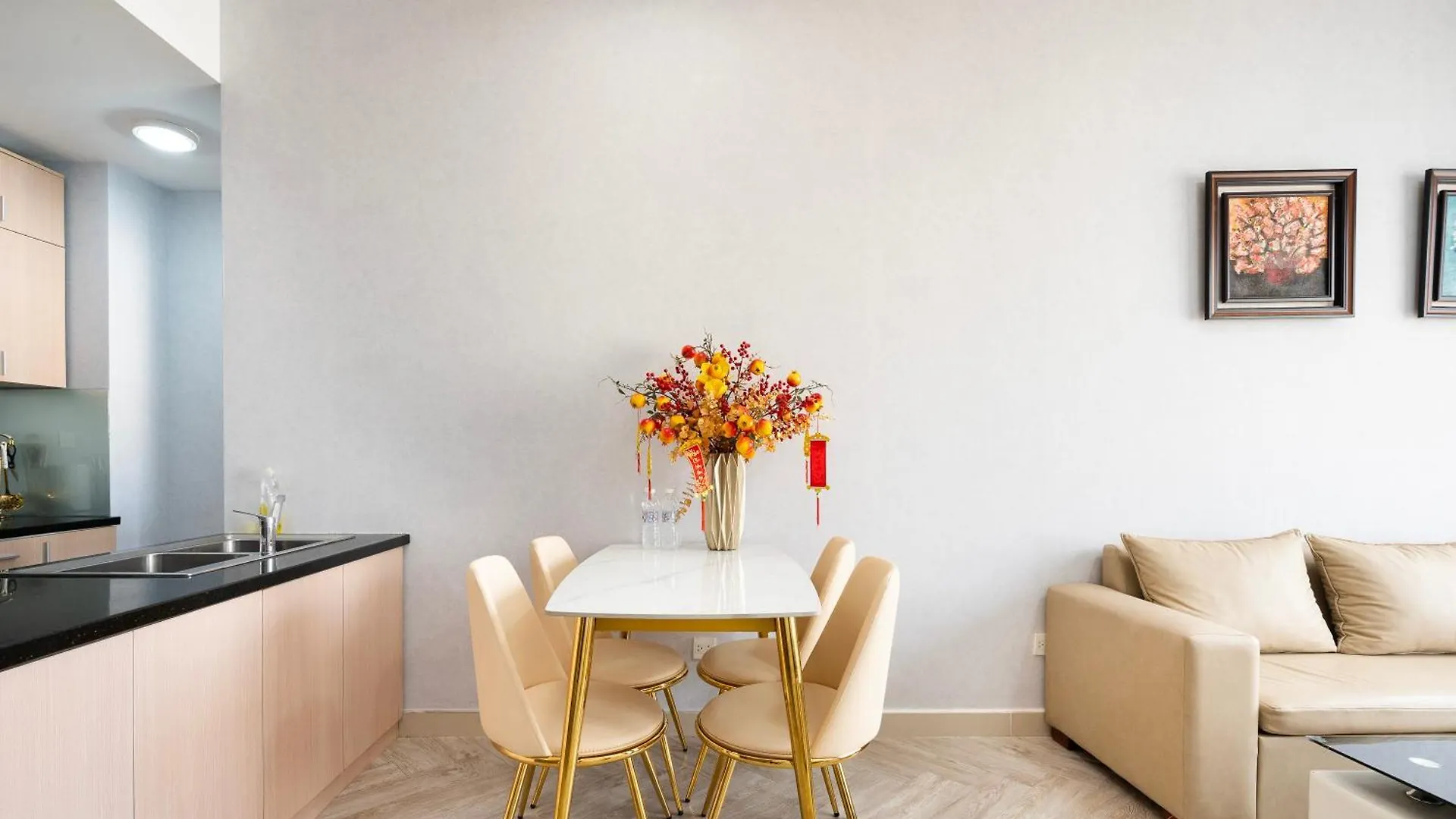 Double E Saigon Apartment In Rivergate Building ホーチミン市